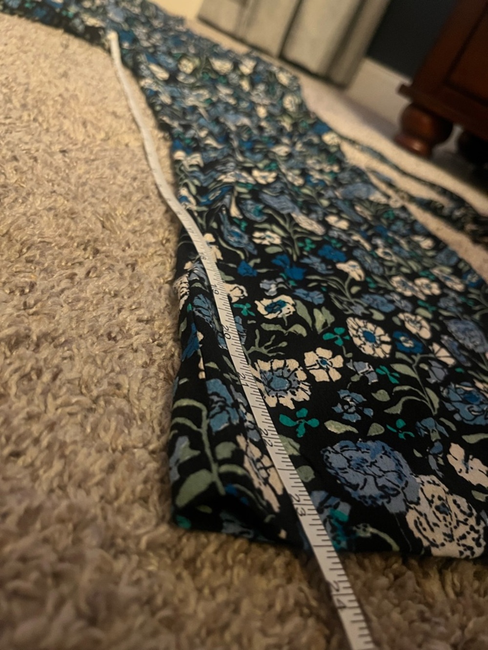 Loft Floral V-Neck Wide-Leg Jumpsuit in Blue | Size Small - Picture 12 of 12